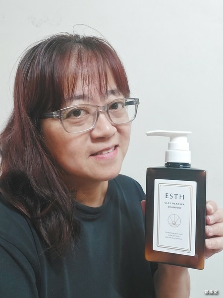 ESTH 恩絲泥萃淨養SPA洗髮精～六效合一打造美麗秀髮（好