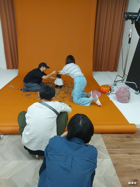 咕少拍出＂心＂高度，星期四吃紅蘿蔔寵物攝影，專業有看頭