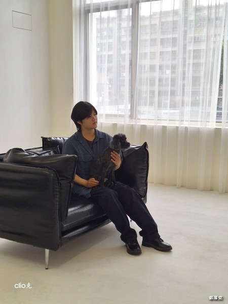 咕少拍出＂心＂高度，星期四吃紅蘿蔔寵物攝影，專業有看頭