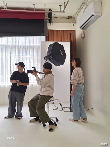 咕少拍出＂心＂高度，星期四吃紅蘿蔔寵物攝影，專業有看頭