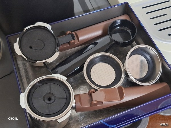 𝘿𝙢𝙤 義式『雙』膠囊機 專享生活美學，滴滴香醇咖啡好滋味（