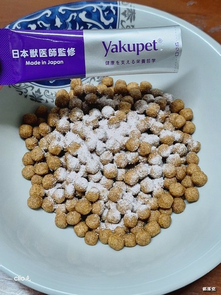 我們家13歲狗狗眼睛保養記錄【Yakupet優固倍Y04使用
