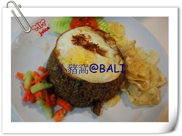 2009-04-03 20-13-00 #088 初識峇里-家樂福_MM Juice_Nasi Goreng Special.jpg