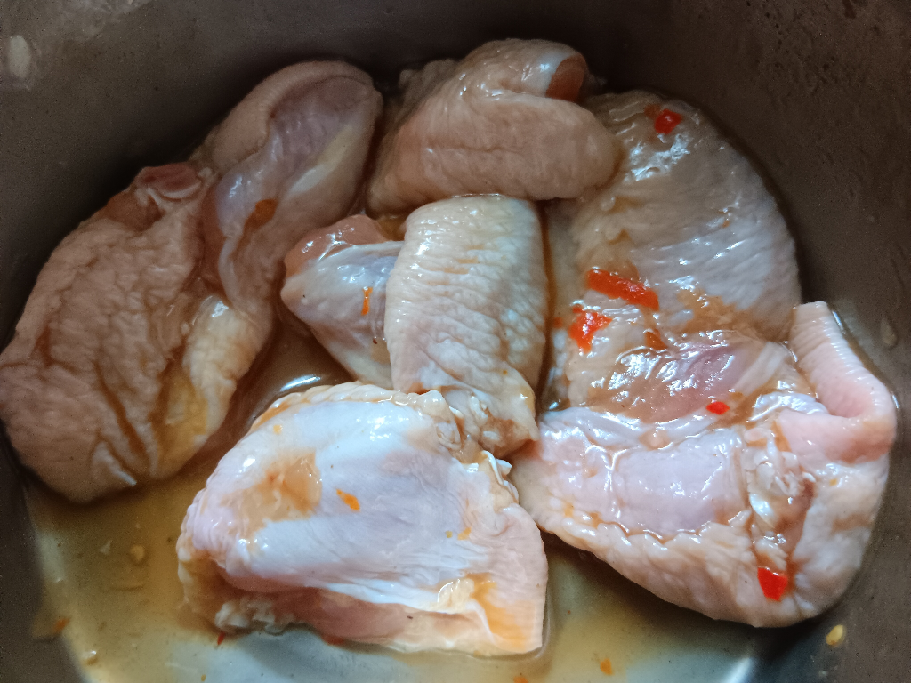 鄰家廚房_料理食譜_雞翅包飯_簡單又美味自己做更健康!