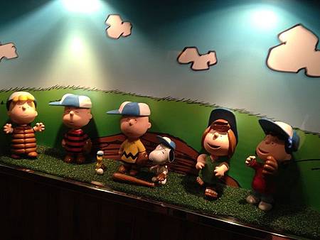 Charlie's Brown Cafe 3.jpg