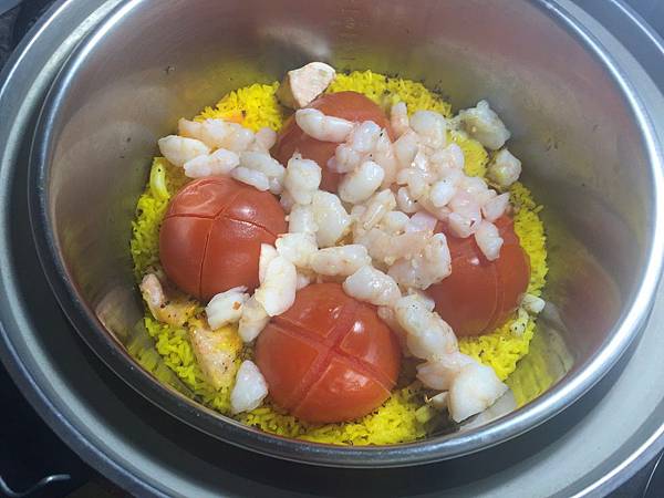 tomato rice seafood) (4).jpg