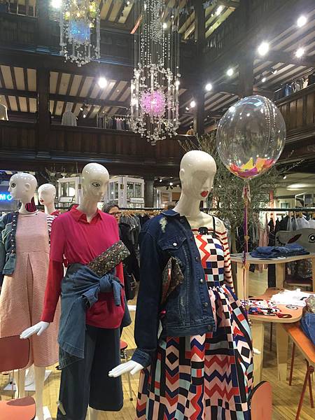 IMG_9384.JPG IMG_9384.JPG