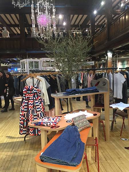 IMG_9387.JPG IMG_9387.JPG