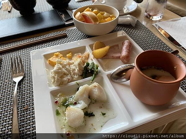 IMG_2883.JPG IMG_2883.JPG