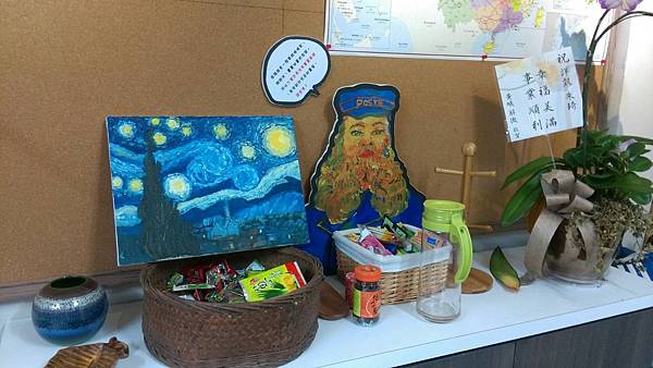 S_4384879002764.jpg S_4384879002764.jpg