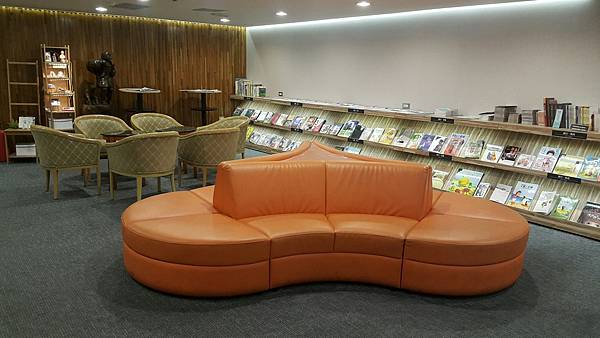 林肯_1647.jpg 林肯_1647.jpg