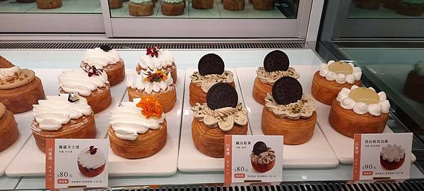 LINE_ALBUM_2022125_221205_10.jpg LINE_ALBUM_2022125_221205_10.jpg