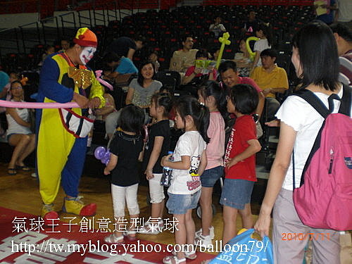 台北氣球達人,桃園氣球達人,新竹氣球達人,台北氣球表演,桃園氣球表演,新竹氣球表演,魔術氣球,氣球藝人,造型氣球,摺氣球