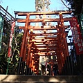 上野公園稻荷神社前