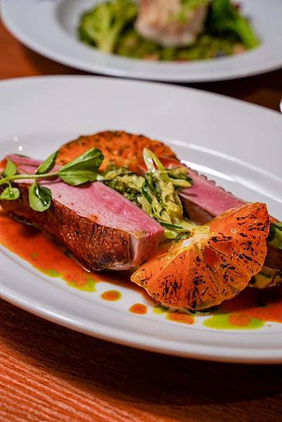 【台中美食】約會聚會餐廳推薦，『知味滋味 Knowing T