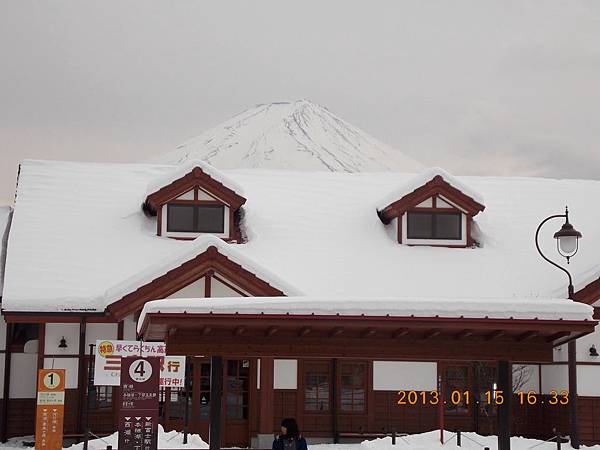 山梨-河口湖車站 03.JPG