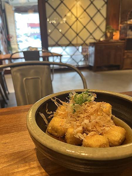 日式料理 日式定食 定食套餐 日本料理 心晴日式定食專賣 唐揚豆腐