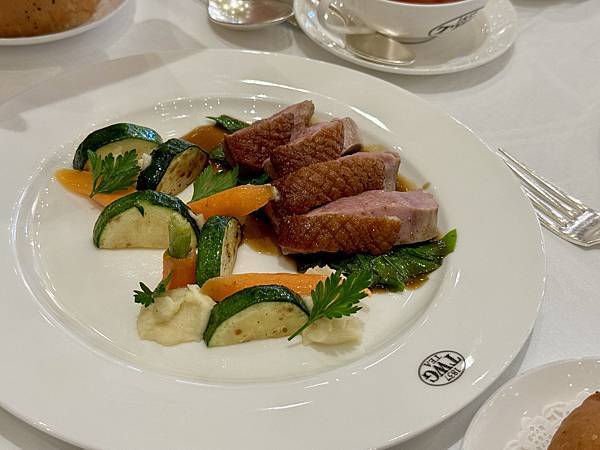 IMG_2647.jpg