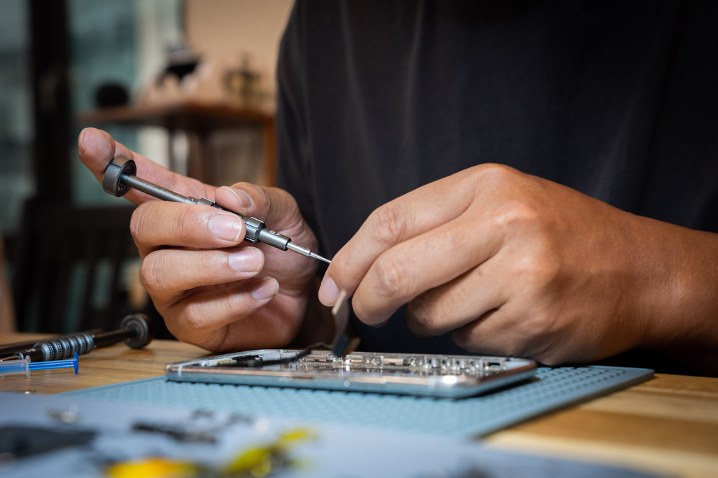 手機維修教學課程心得｜零經驗小白 只上5天課程 竟然變成手機