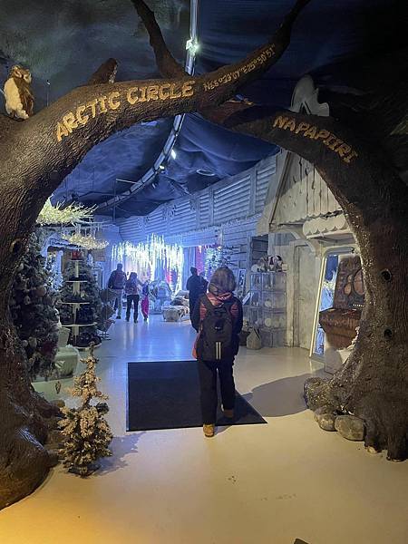 芬蘭聖誕樂園 / 全世界唯一一個在地下隧道的北極圈線 (含影
