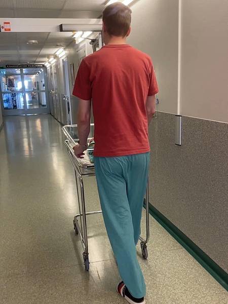 母嬰同室 (親子同室) 母嬰同室 (親子同室)