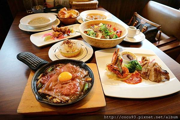 Skylark加州風洋食館 士林中山北店 感恩雙人套餐 獨創美味 Cp值高 必點 欣傳媒