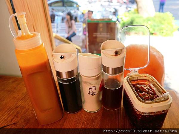 雙月食品社 (1).jpg 雙月食品社 (1).jpg