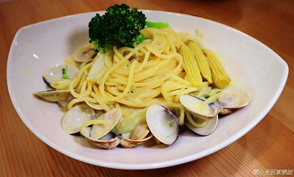 芝山捷運站美食『86義大利麵士林店』平價義大利麵,環境文青溫馨,適合學生、親子用餐! @ :: 痞客邦 ::