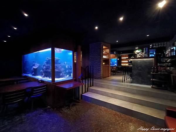 AQUA Lounge (2).jpg