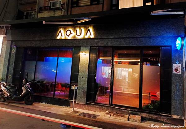 AQUA Lounge (8).jpg