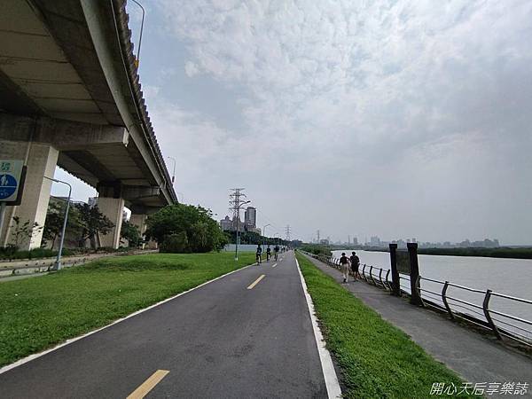 大稻埕自行車道 (10).jpg