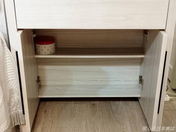 億家具 批發倉庫 中和 (18).jpg