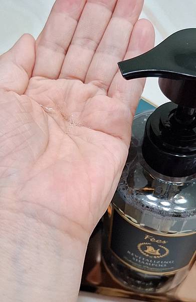 Fées BEAUTÉ賦活養髮髮浴 (8).jpg