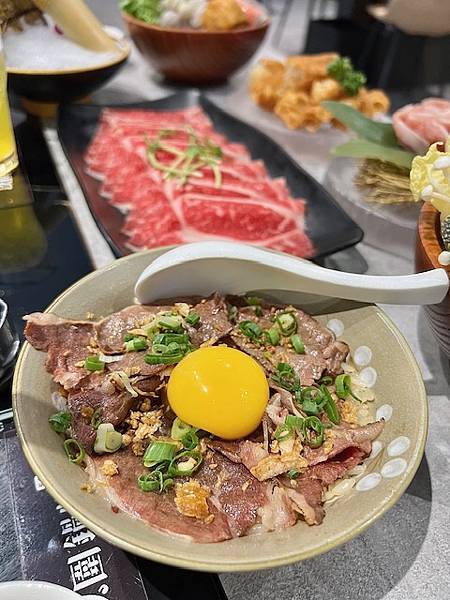 網美風質感鍋物也是寵物友善餐廳桃園藝文特區美食推薦玖圍鍋 網美風質感鍋物也是寵物友善餐廳桃園藝文特區美食推薦玖圍鍋