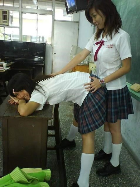 穿樹德家商制服女生露內褲po網 口口口口口口 痞客邦