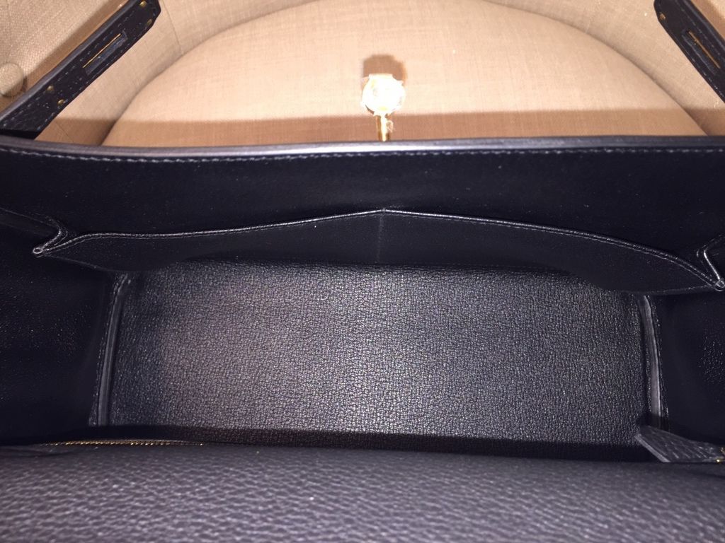 凱莉32黑金 白椅_1231 凱莉32黑金 白椅_1231