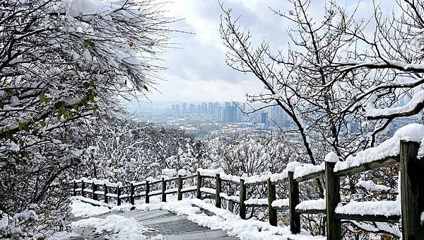 [首爾] 自由行探索當地人的行程11月大雪創紀錄