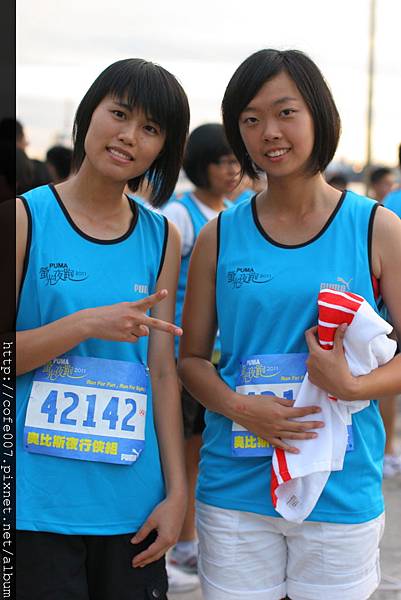 空軍航空技術學院-大方的美眉