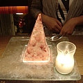 甜點：金字塔紅豆冰堡