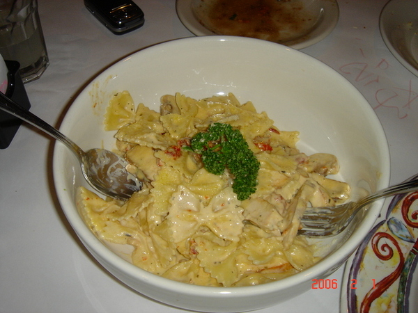 Romano&amp;#039;s Macanoni CRILL晚餐5