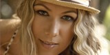 ColbieCaillat-Universal.jpg