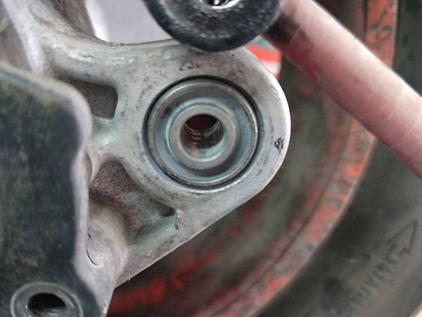 底盤橡膠的重要性 狗骨頭 引擎吊架 避震器 高雄今川機車維修改裝資訊 給你最真實的維修 保養 改裝資訊 痞客邦 底盤橡膠的重要性 狗骨頭 引擎吊架 避震器 高雄今川機車維修改裝資訊 給你最真實的維修 保養 改裝資訊 痞客邦