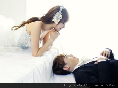 nichkhun-victoria.jpg