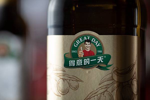 料理一桌美味不可或缺的得意的一天 頂級初榨橄欖油 純橄欖油 男人廚房1 1 痞客邦