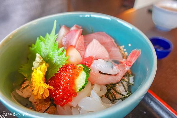 京都美食。松和物産 本店  天橋立車站旁邊的海鮮定食  一樓