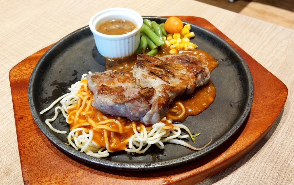 牛室炙燒牛排BEEFHOUSE台中大里店8.jpg