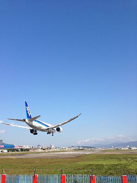 IMG_3860.JPG IMG_3860.JPG濱江街看飛機松山機場