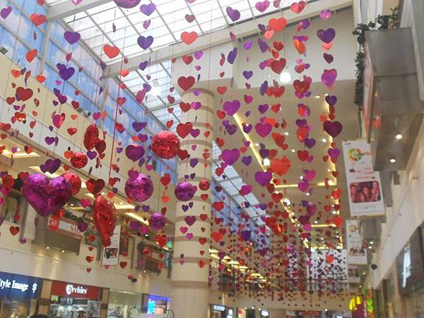 Valentine-Decor-at-DLF-Place-Saket