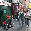 隨處可見街頭藝人