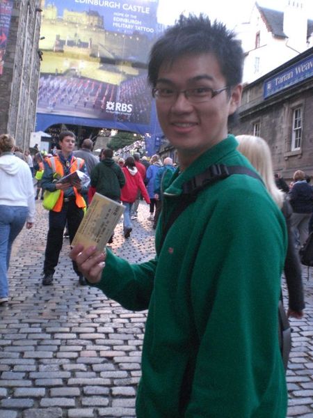 要進去看tattoo囉!!